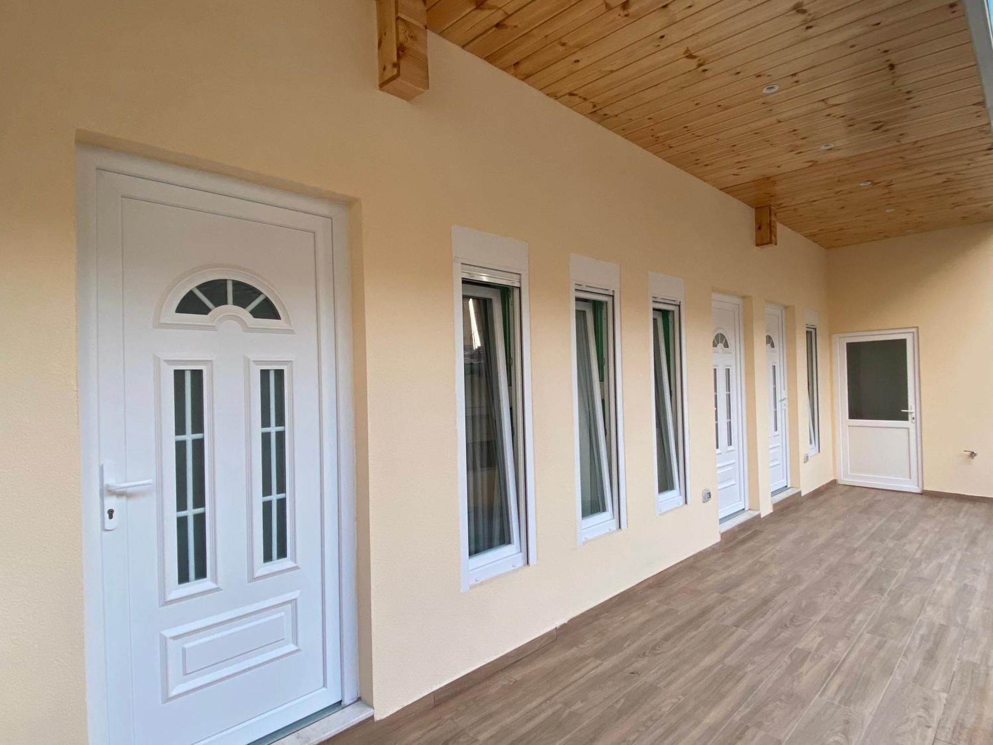 Tirana Center Apartaments Экстерьер фото