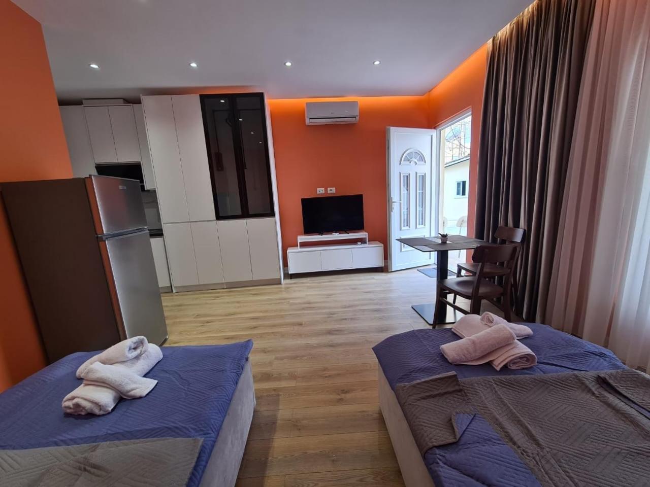 Tirana Center Apartaments Экстерьер фото