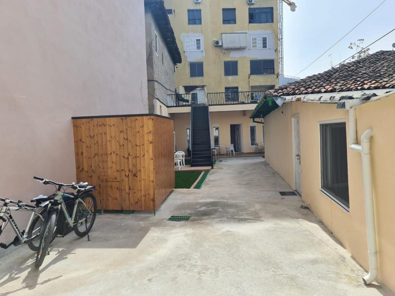 Tirana Center Apartaments Экстерьер фото