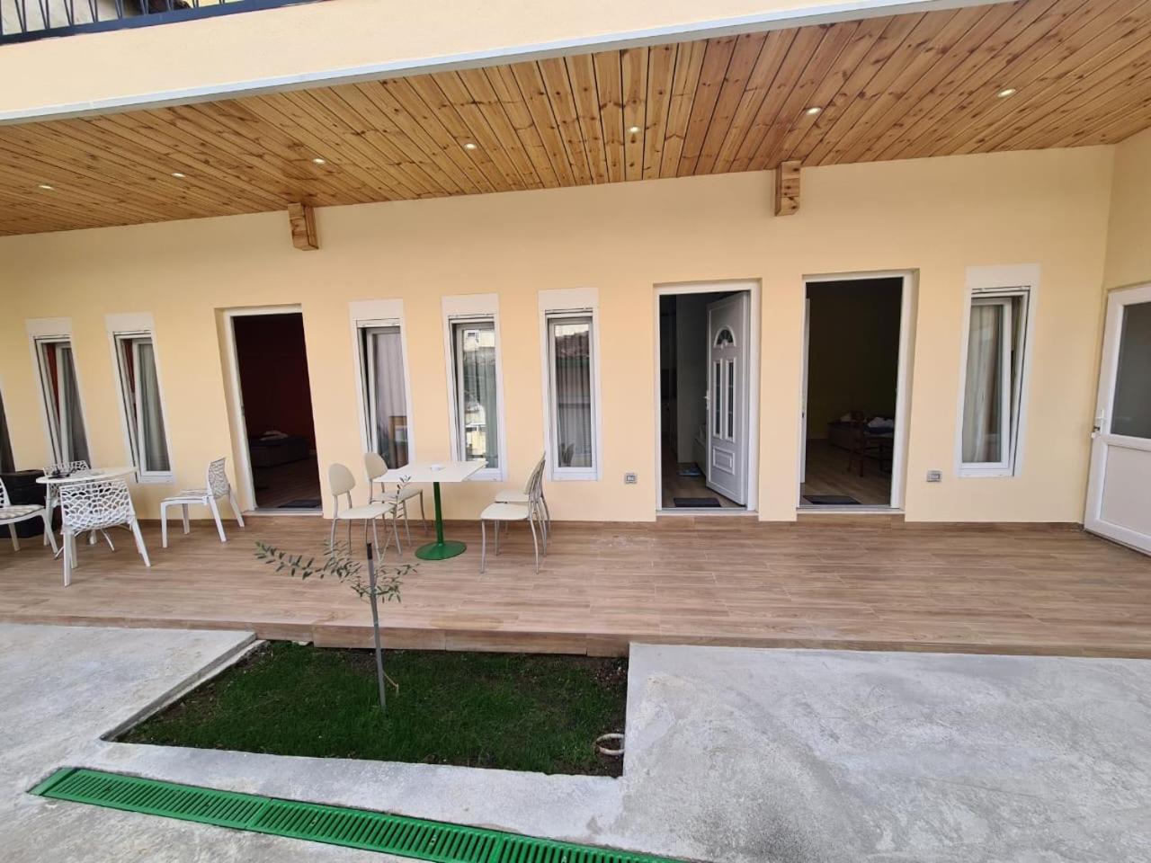 Tirana Center Apartaments Экстерьер фото