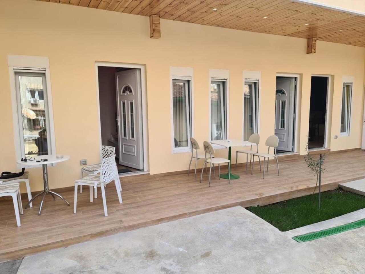 Tirana Center Apartaments Экстерьер фото