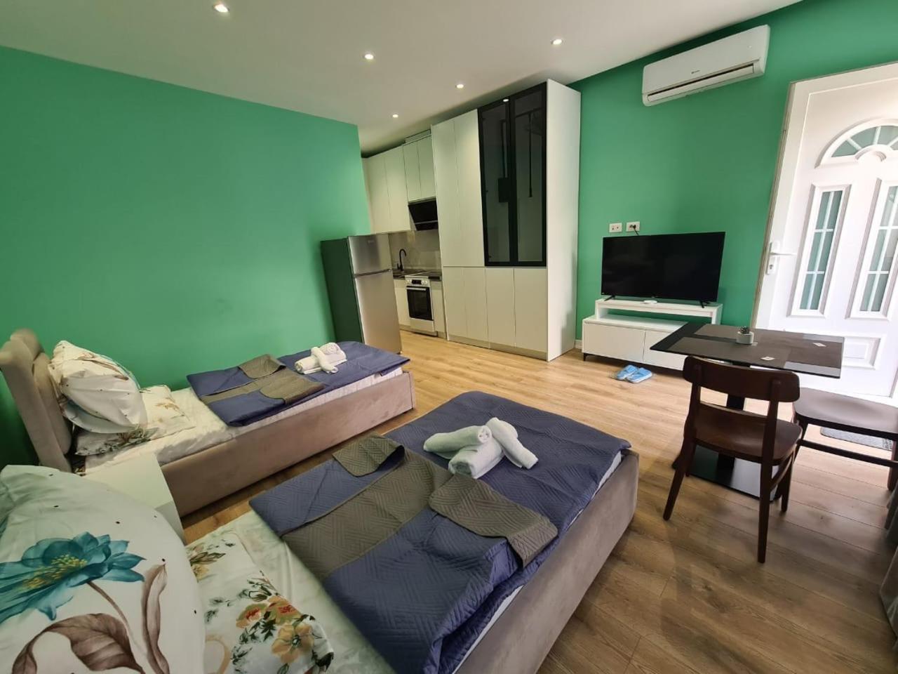 Tirana Center Apartaments Экстерьер фото