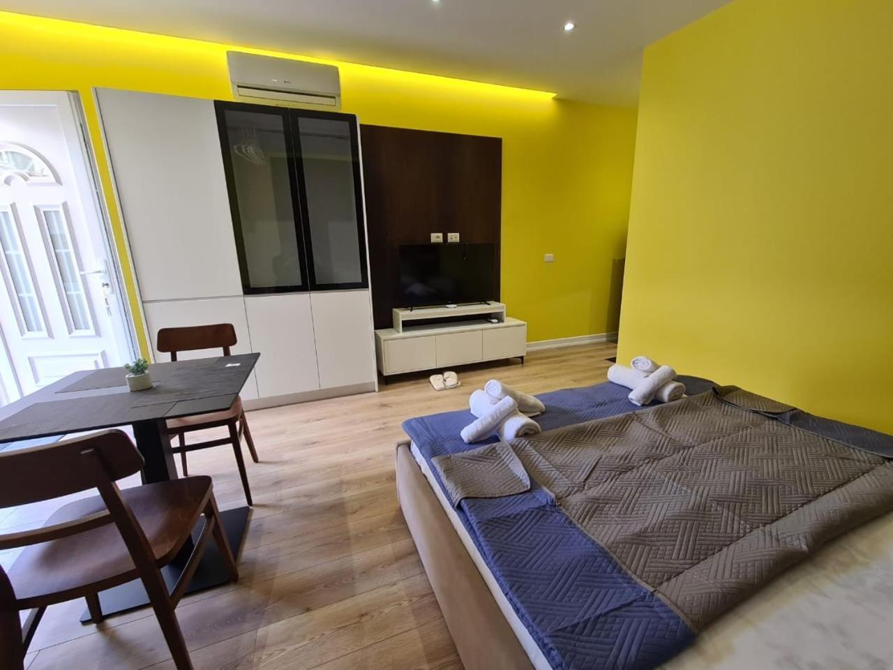 Tirana Center Apartaments Экстерьер фото