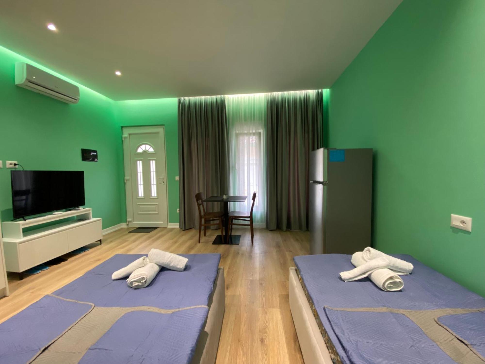 Tirana Center Apartaments Экстерьер фото